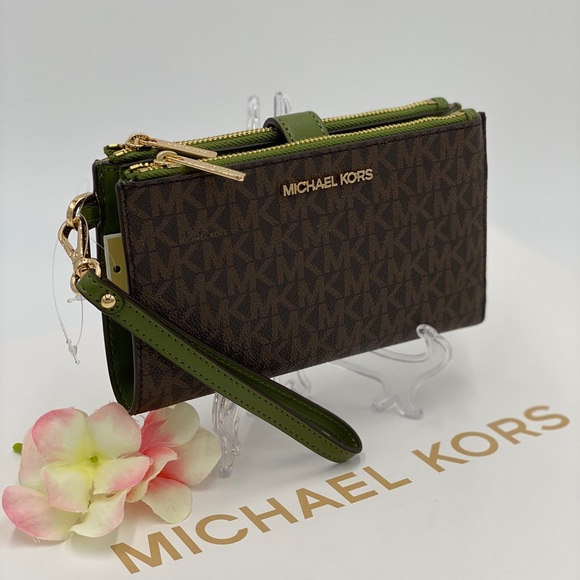 MICHAEL KORS LARGE DOUBLE ZIP WRISTLET EVERGREEN - Picture 10 of 16